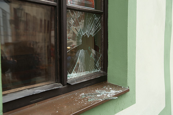 A2B Glass are able to board up broken windows while they are being repaired in Wellingborough.